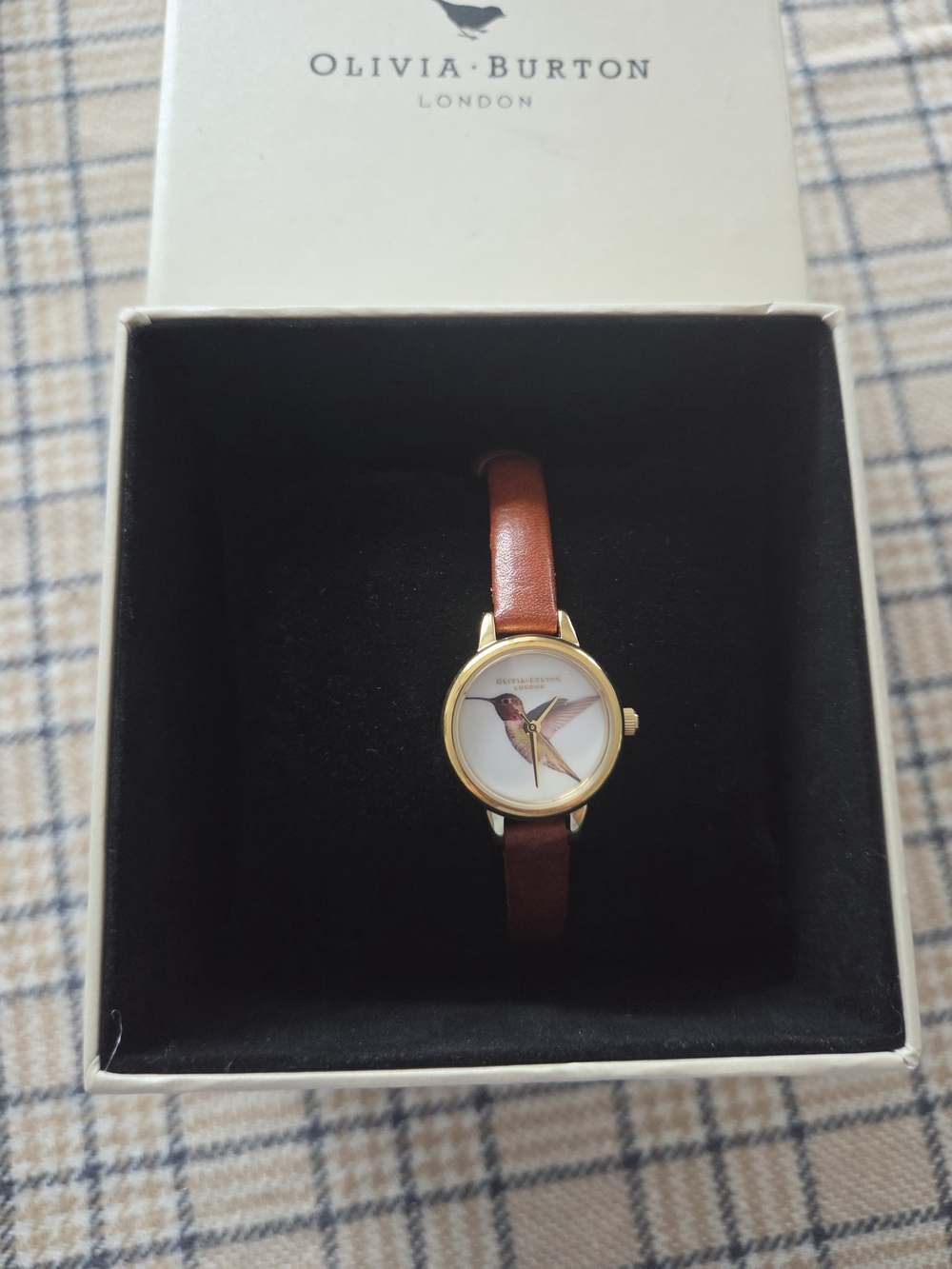 Classic Gold Case Watch with Brown Leather Strap